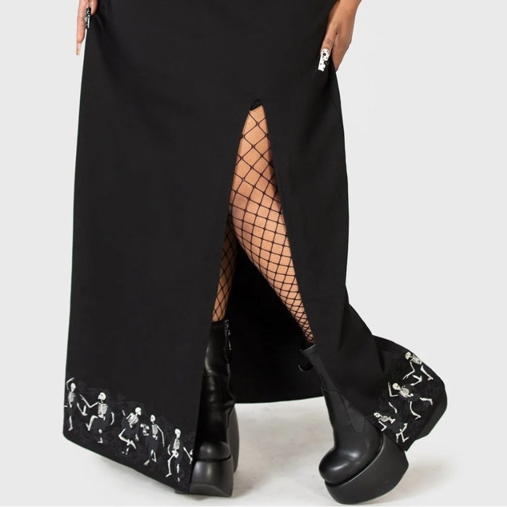 La Danse Macabre Black Maxi Skirt